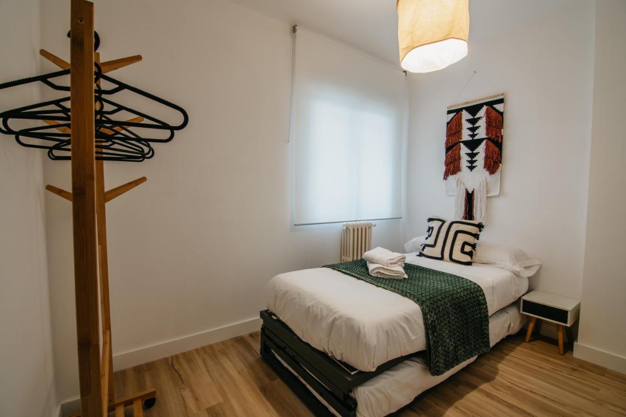 Tuguest Pedro Antonio II Apartment Granada Bagian luar foto