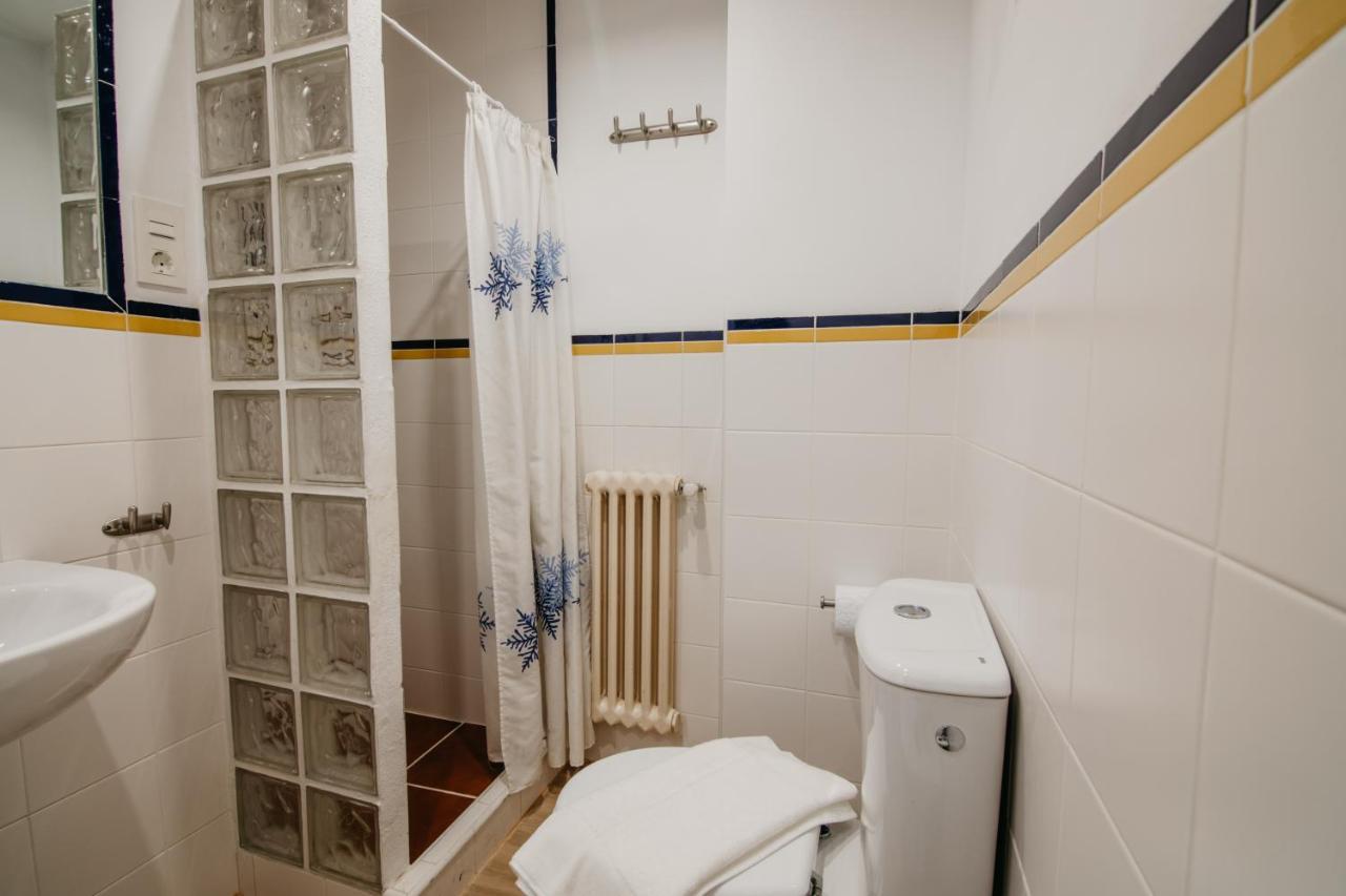 Tuguest Pedro Antonio II Apartment Granada Bagian luar foto
